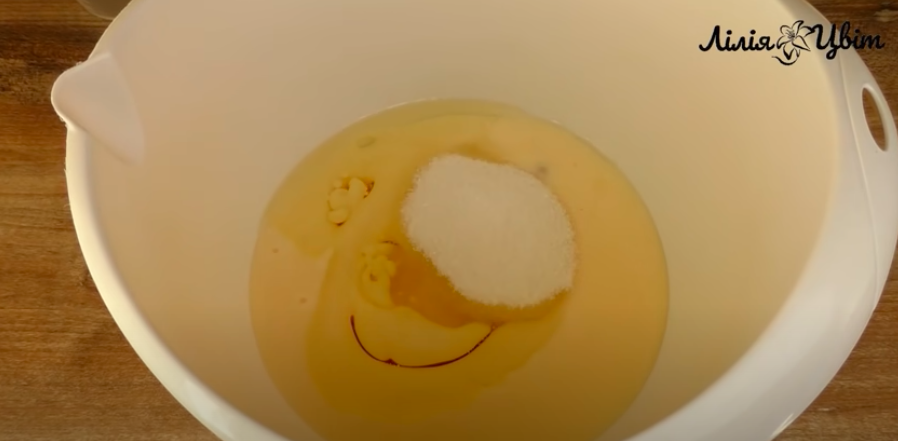 Рецепт дуже смачного манника. З таким пирогом і торта не потрібно!